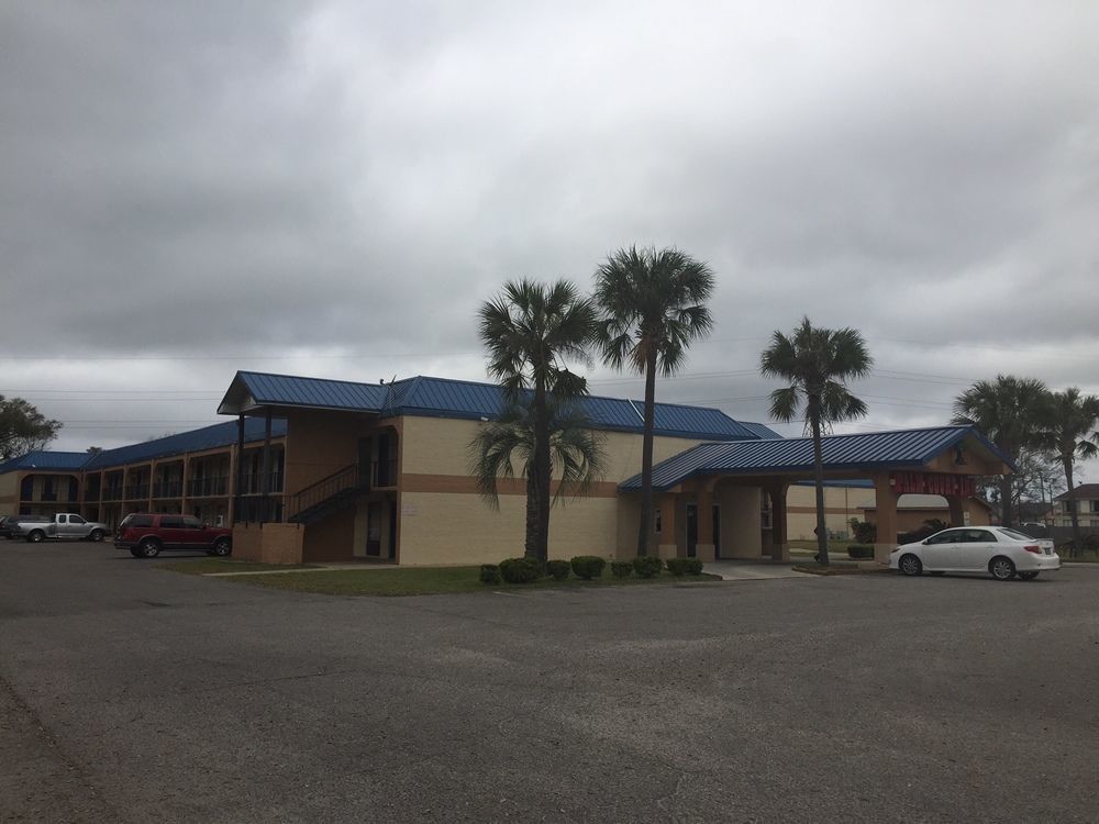 Oyo Hotel Pensacola I-10 & Hwy 29 Ferry Pass Екстер'єр фото